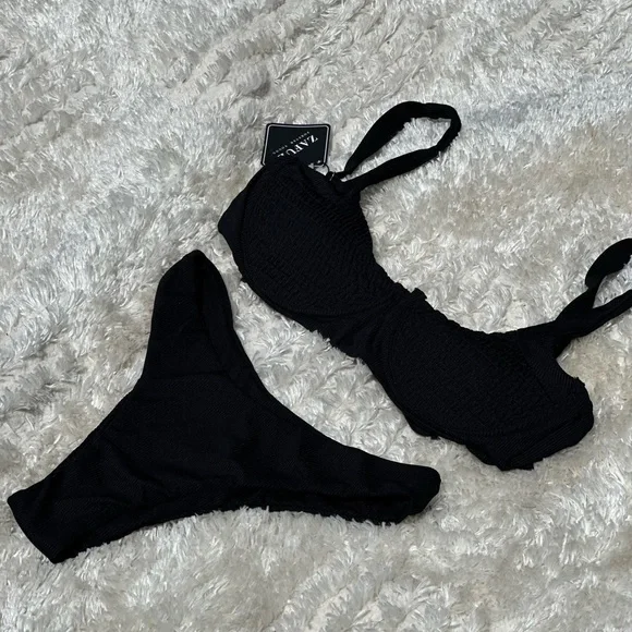 Black Women's Swimwear Set - Picture 4 of 4